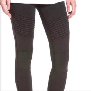Two Pairs -  BP Motto Leggings XS